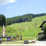 아파트 Am Birkenhain-2 By Interhome