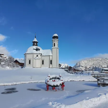 Am Birkenhain-2 By Interhome Apartment Seefeld in Tirol