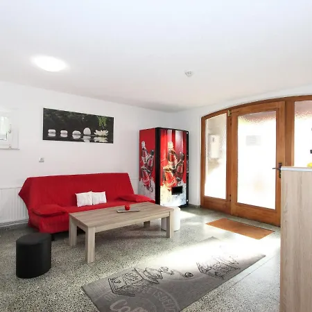 Am Birkenhain-2 By Interhome Daire